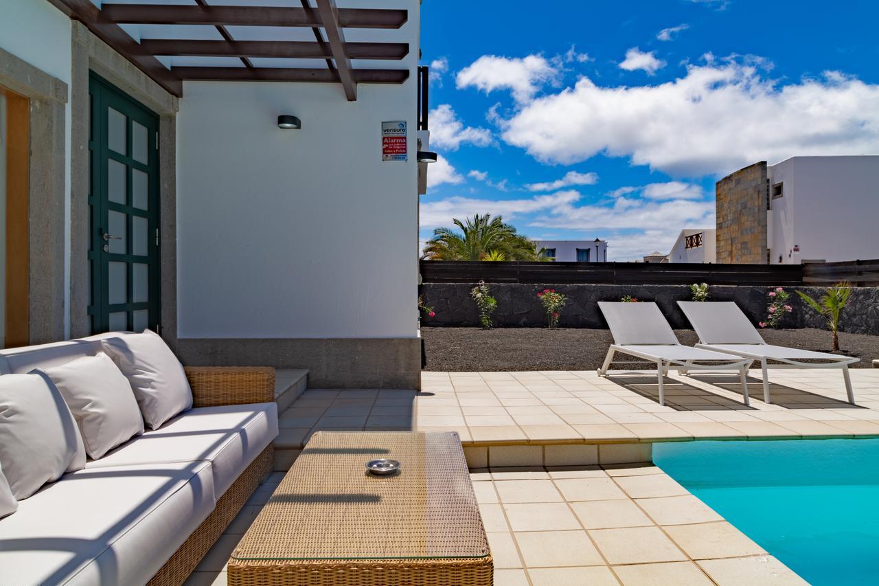 Playa Blanca Beach Mate Exterior photo